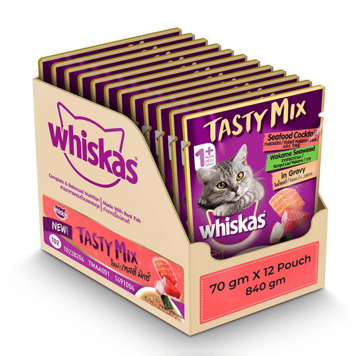 Whiskas Adult (1+ year) Tasty Mix Wet Cat Food Made With Real Fish, Seafood Cocktail Wakame Seaweed in Gravy